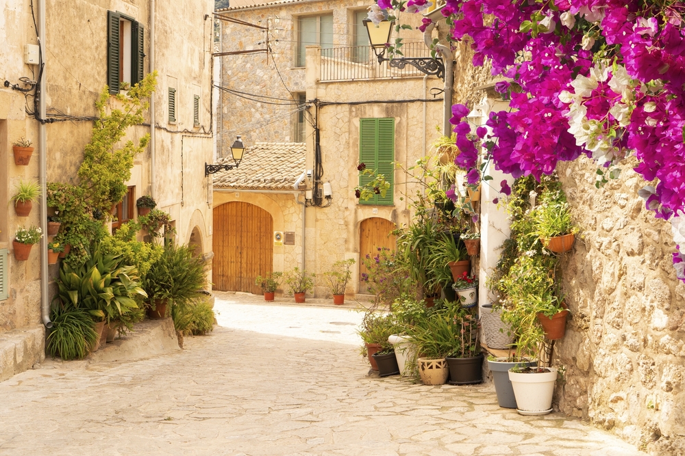 Straße in der Altstadt von Valdemossa
